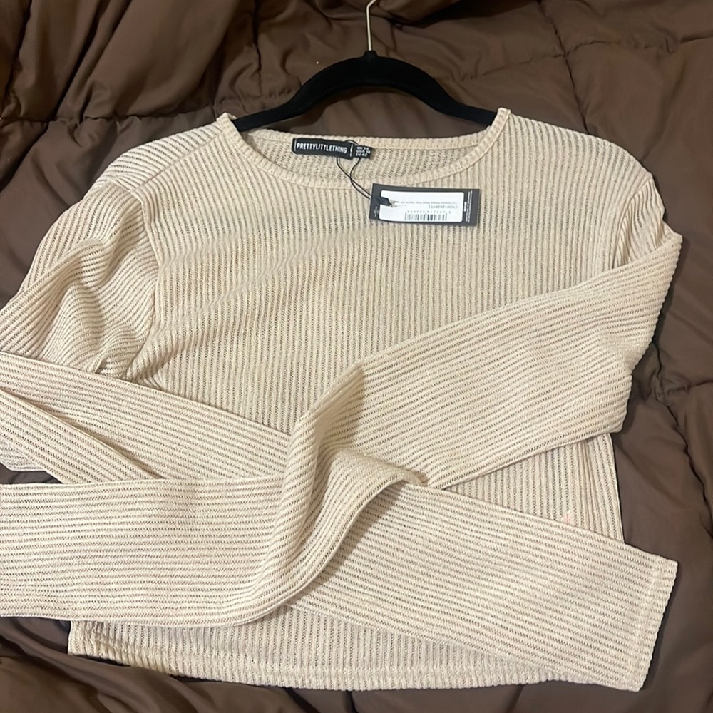 Pretty little thing long sleeve